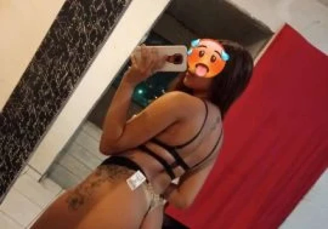 Laysa Santos — 4 / 8