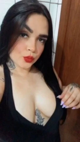 Beatriz Souza — 4 / 5