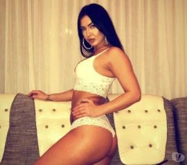 Female Escort — 2 / 9