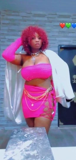 Latina Mami — 4 / 8