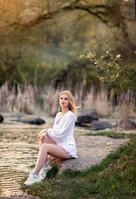 Blondy7 — 2 / 8