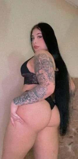 Carol Reis — 4 / 5
