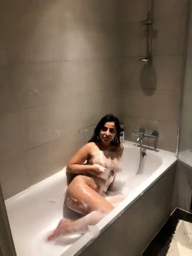 Denisa — 4 / 8