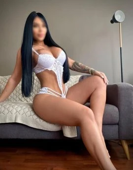 Mariana Mendonza — 5 / 9
