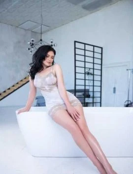 Kim — 2 / 6