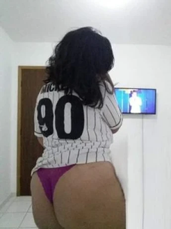 Luna Bitencourt — 7 / 8