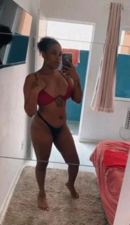 Priscila Martinelly — 2 / 4