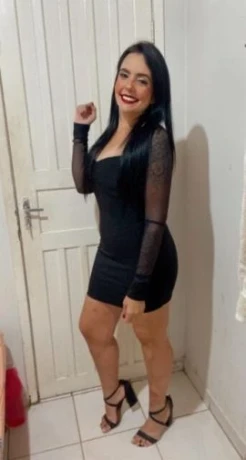 Paolla Mendes — 5 / 8