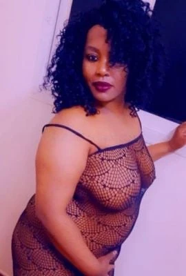 Jane, Escort, Riyadh