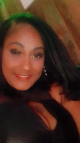 Kelly Soares — 4 / 5