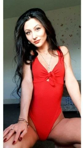 Sandra — 3 / 7