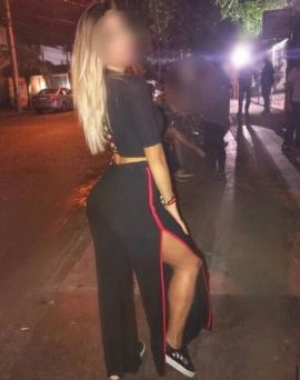 Nanda Dias — 3 / 8