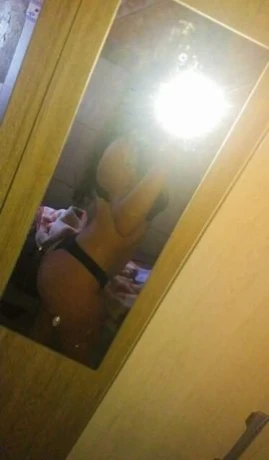 Andressa Gomes — 3 / 5