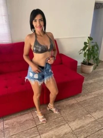 Sayure Prado — 7 / 9