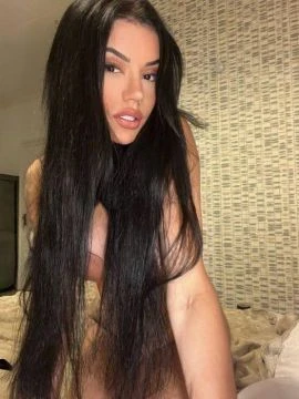 Victoria Dumontt — 3 / 8