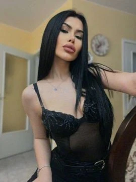 Luisa — 3 / 9