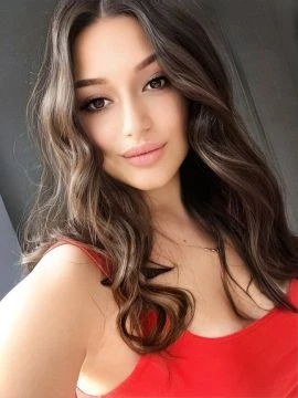 DIanne — 2 / 5