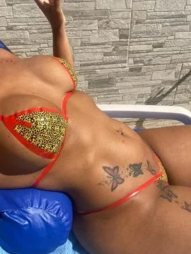 Sheyla Manuela — 3 / 6