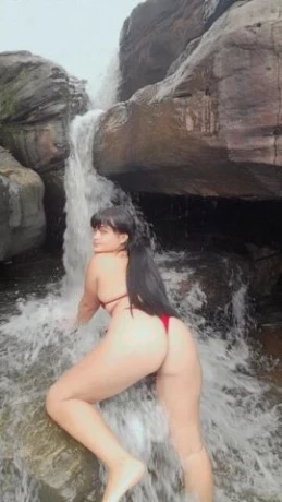 Lany Meury — 3 / 5