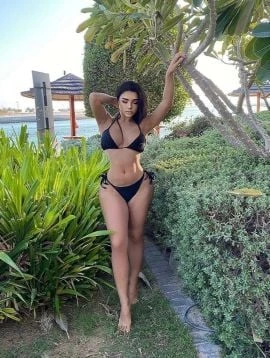 Leyla — 8 / 9