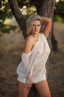 Kristina — 3 / 8