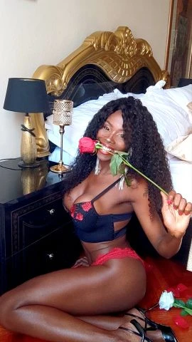 Anitta Brasil, Escort, Paris