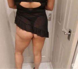 Female Escort — 5 / 7