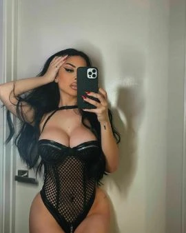 Sabrina — 3 / 9