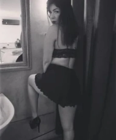 Larissa Magalhães — 2 / 9