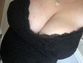 BBW -Chloe — 2 / 4