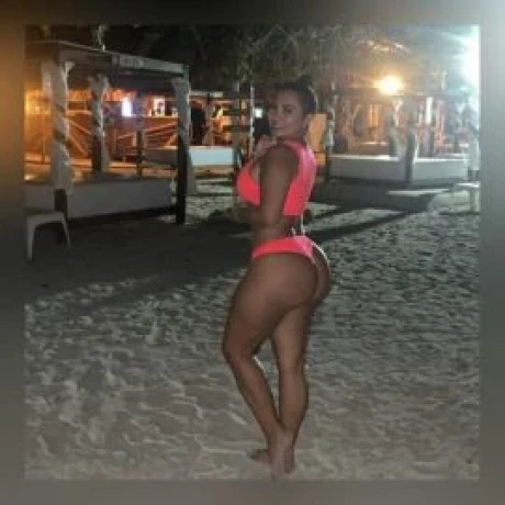 Victória Amorim — 6 / 9