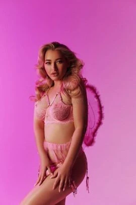 Milana — 8 / 9