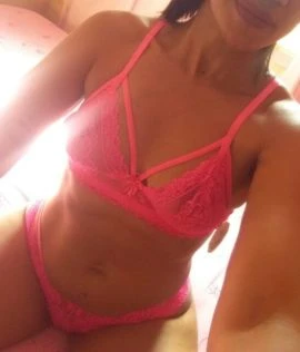 Isabela Sousa — 4 / 5