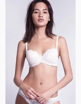 Stephania jug, Escort, London