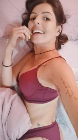 Vitória Santos, Escort, São Paulo