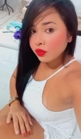 Julia Alves — 3 / 6