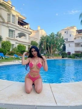 Nathalia — 3 / 9