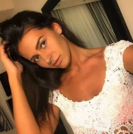 DANIELLA — 6 / 7