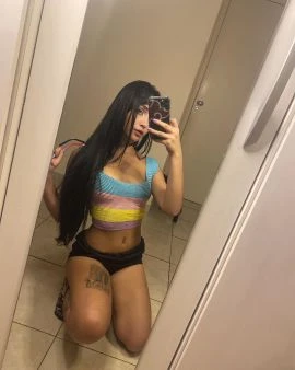 Daniaa — 2 / 6