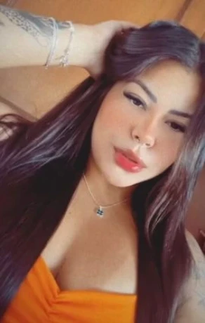 Fernanda Melo — 7 / 8