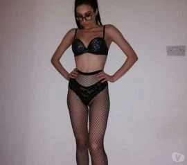 Female Escort — 3 / 4