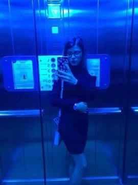 Eva — 4 / 9