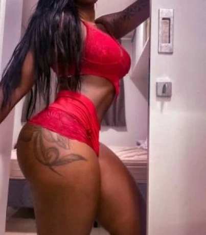 Thaila Nogueira — 7 / 9