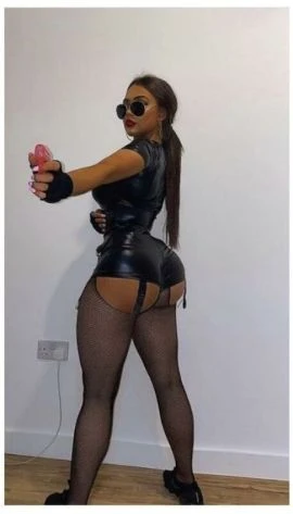 Anais — 3 / 4