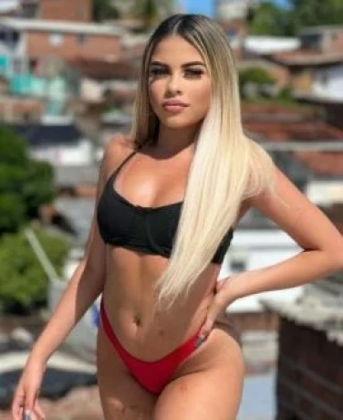 Brenda Laís — 2 / 5