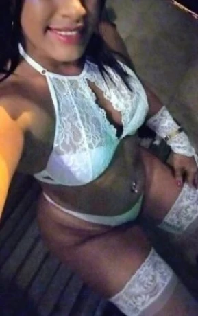 Sandrinha Pinheiro — 4 / 5