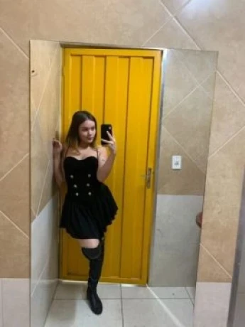 Luna Calixto — 7 / 8