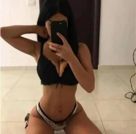 Andreea — 2 / 5