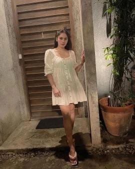 Kayla — 1 / 5