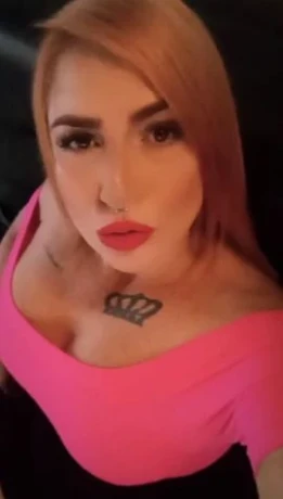 Lais Mello — 2 / 5